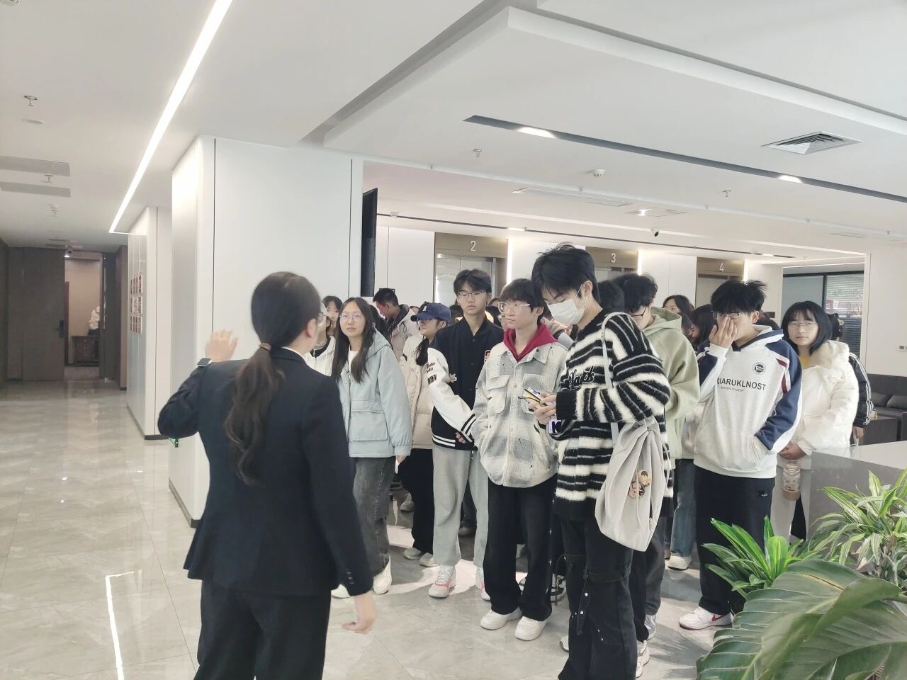 微信图片_20251128135804.jpg 微信图片_20251128135804.jpg