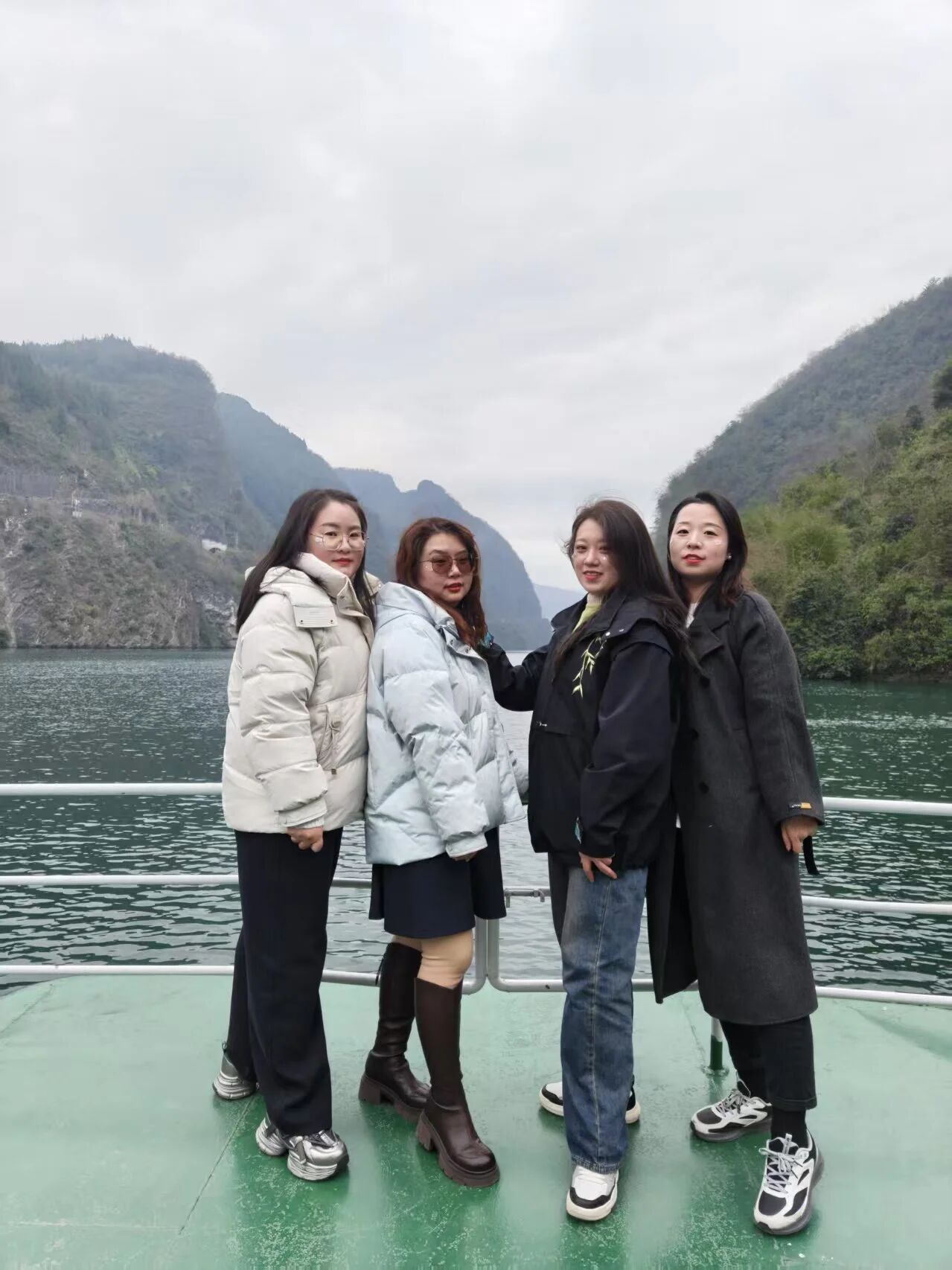 微信图片_20251130152739.jpg 微信图片_20251130152739.jpg