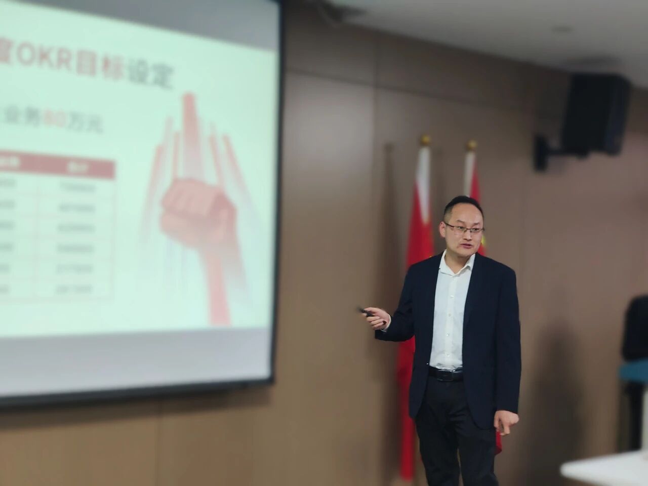 微信图片_20251130155215.jpg 微信图片_20251130155215.jpg