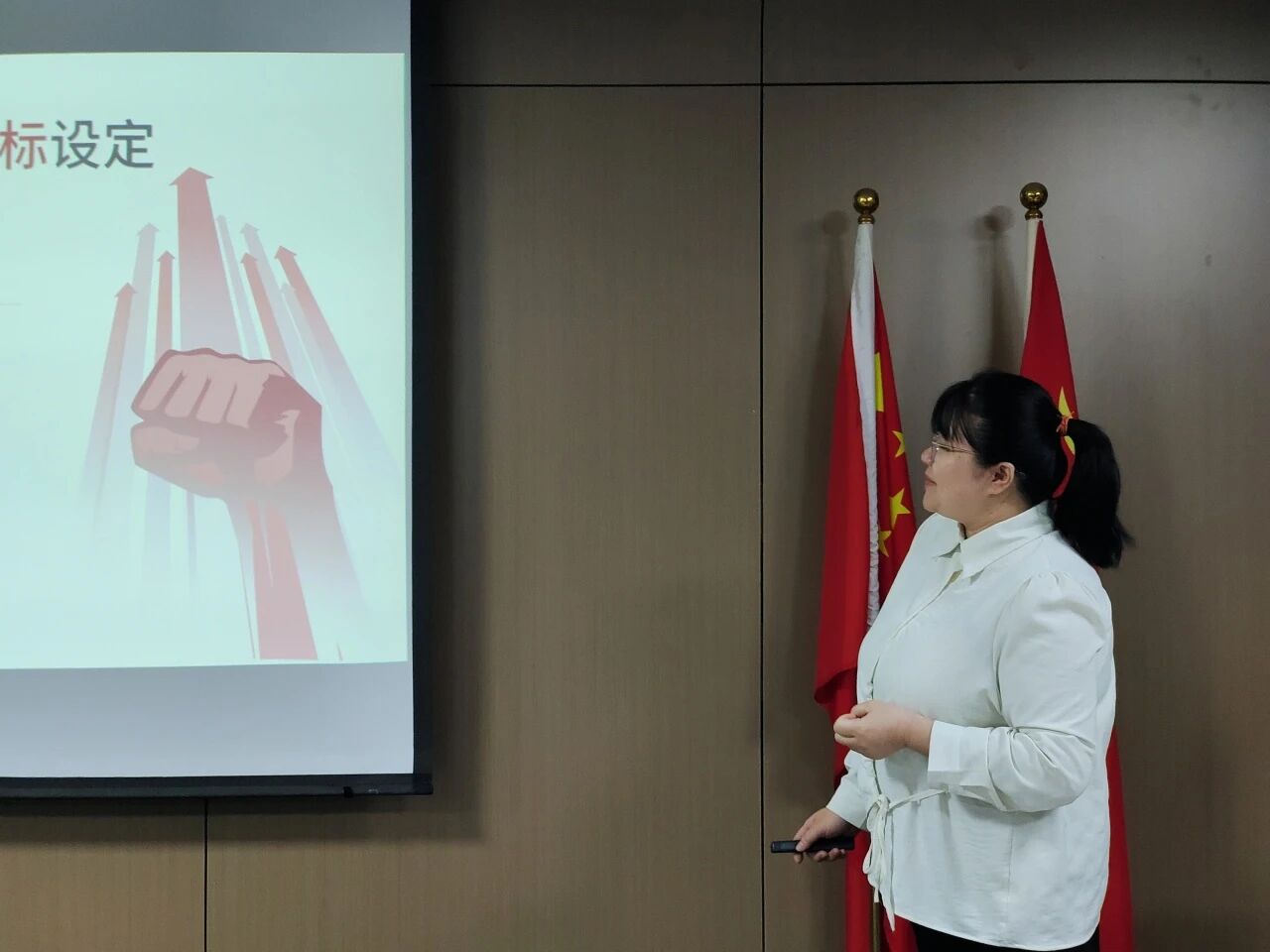 微信图片_20251130155229.jpg 微信图片_20251130155229.jpg