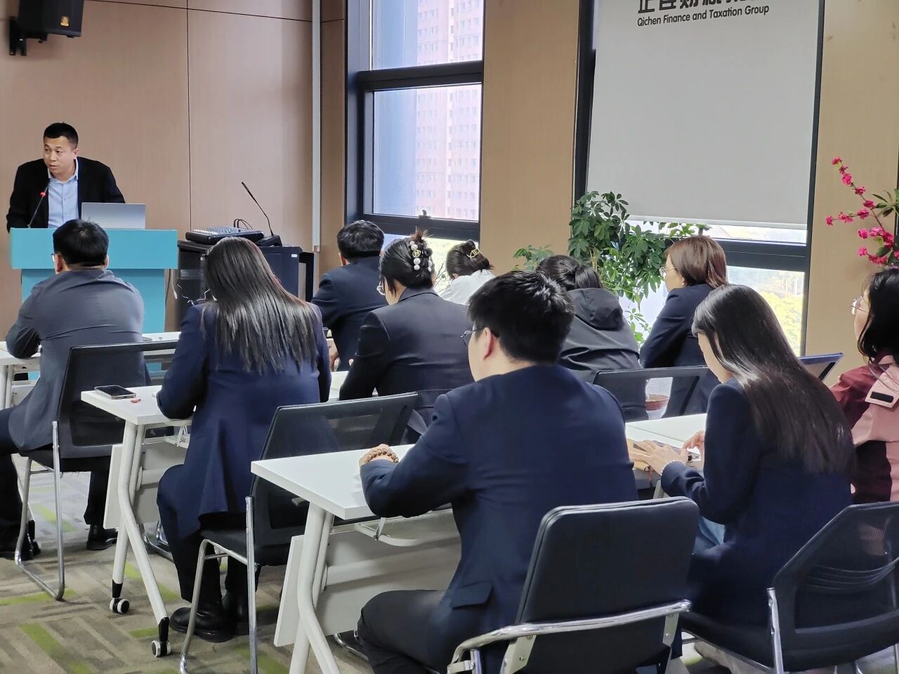 微信图片_2025-12-01_113951_896.jpg 微信图片_2025-12-01_113951_896.jpg