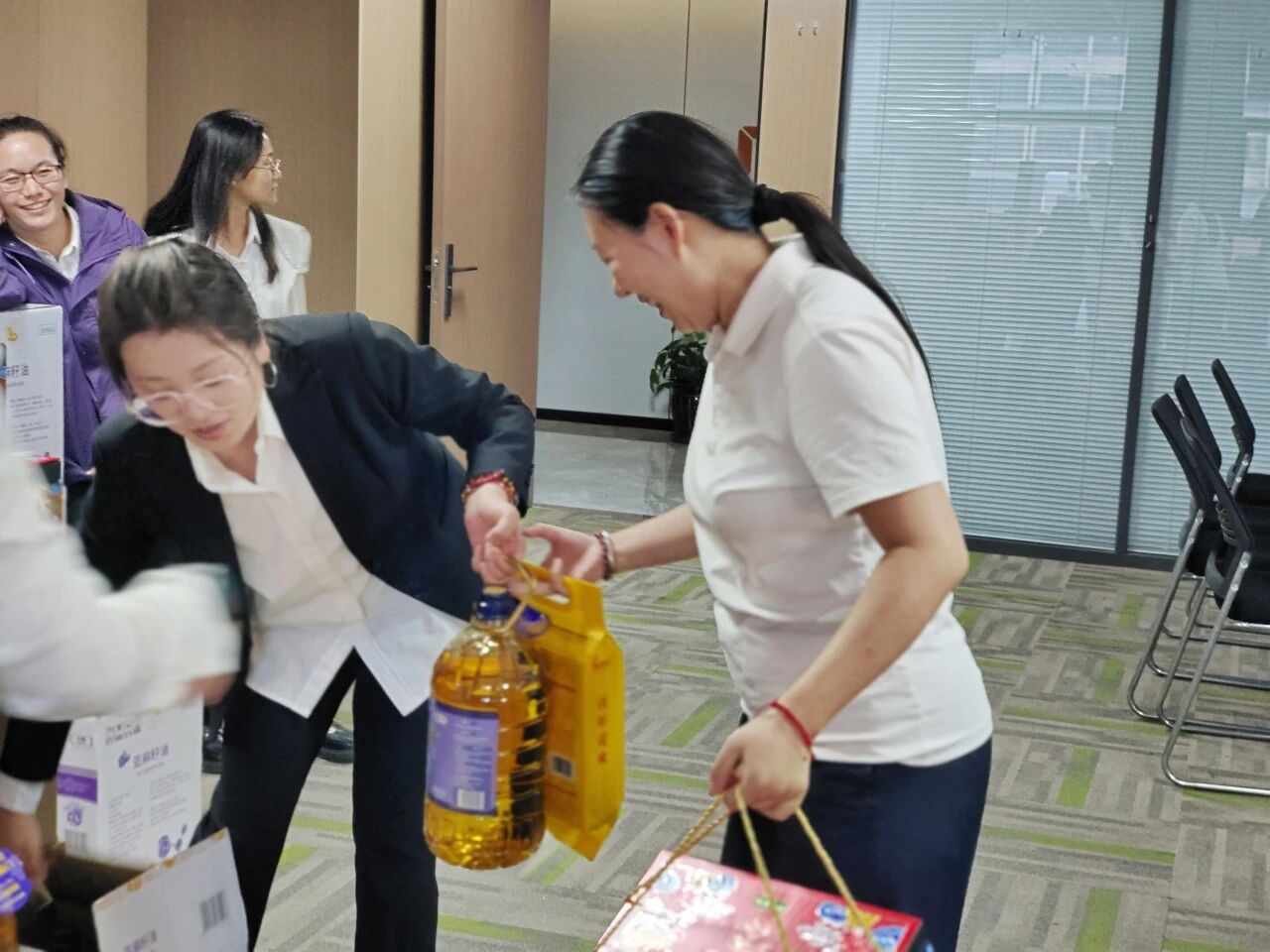 微信图片_2025-12-01_151318_769.jpg 微信图片_2025-12-01_151318_769.jpg