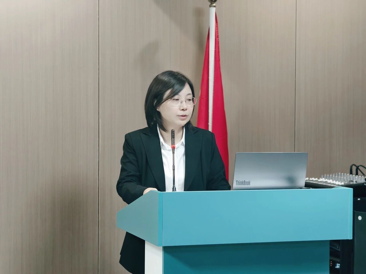 微信图片_2025-12-01_151843_205.jpg 微信图片_2025-12-01_151843_205.jpg