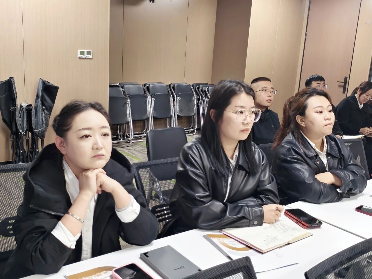 微信图片_2025-12-01_151849_967.jpg 微信图片_2025-12-01_151849_967.jpg