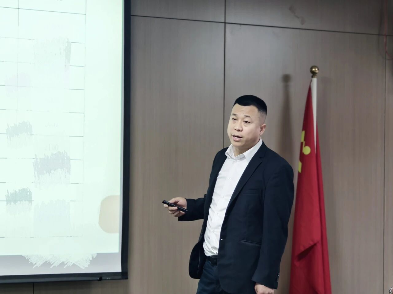 微信图片_2026-05-25_140602_951.jpg 微信图片_2026-05-25_140602_951.jpg